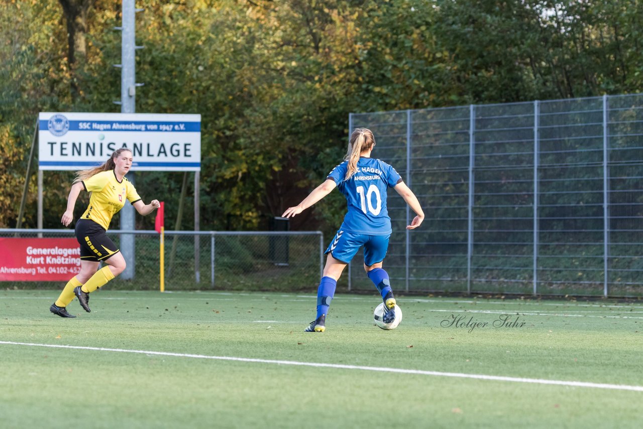 Bild 119 - F SSC Hagen Ahrensburg - SV Frisia 03 Risum-Lindholm : Ergebnis: 2:0